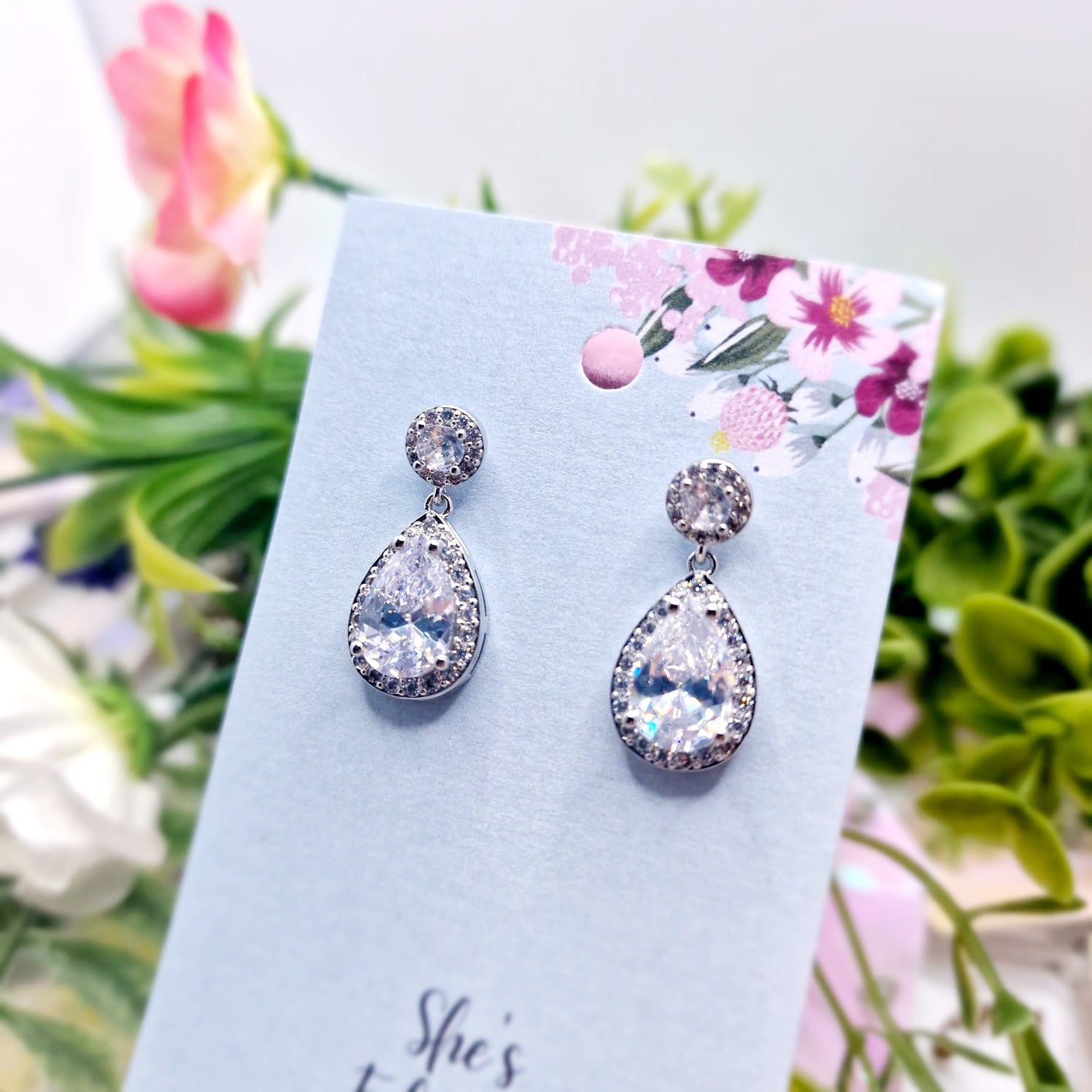 Elizabeth Diamond Drop Earrings