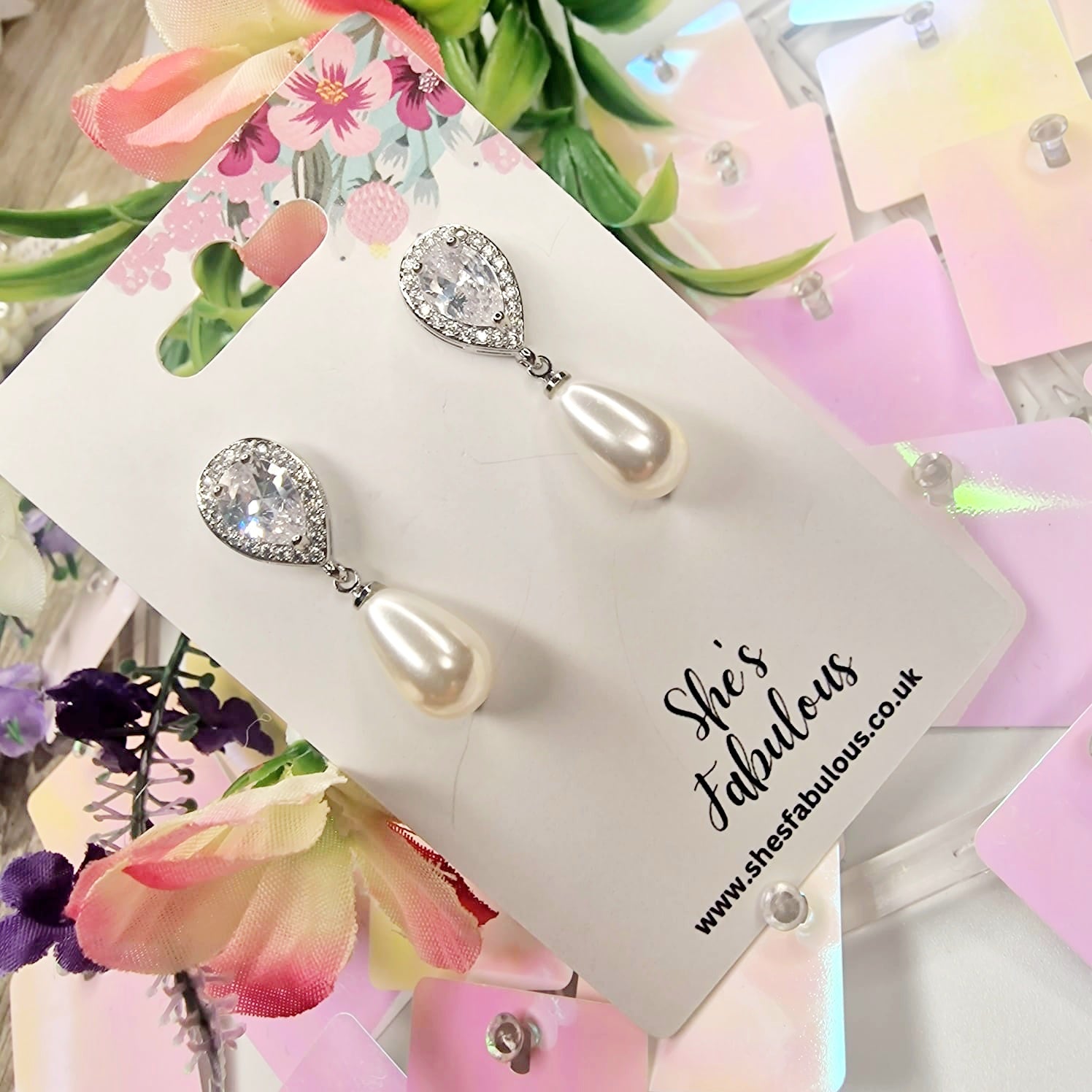 Eleanor Waterdrop Pearl Earrings