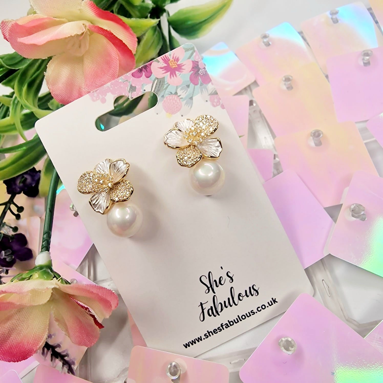 Esti Flower Pearl Earrings