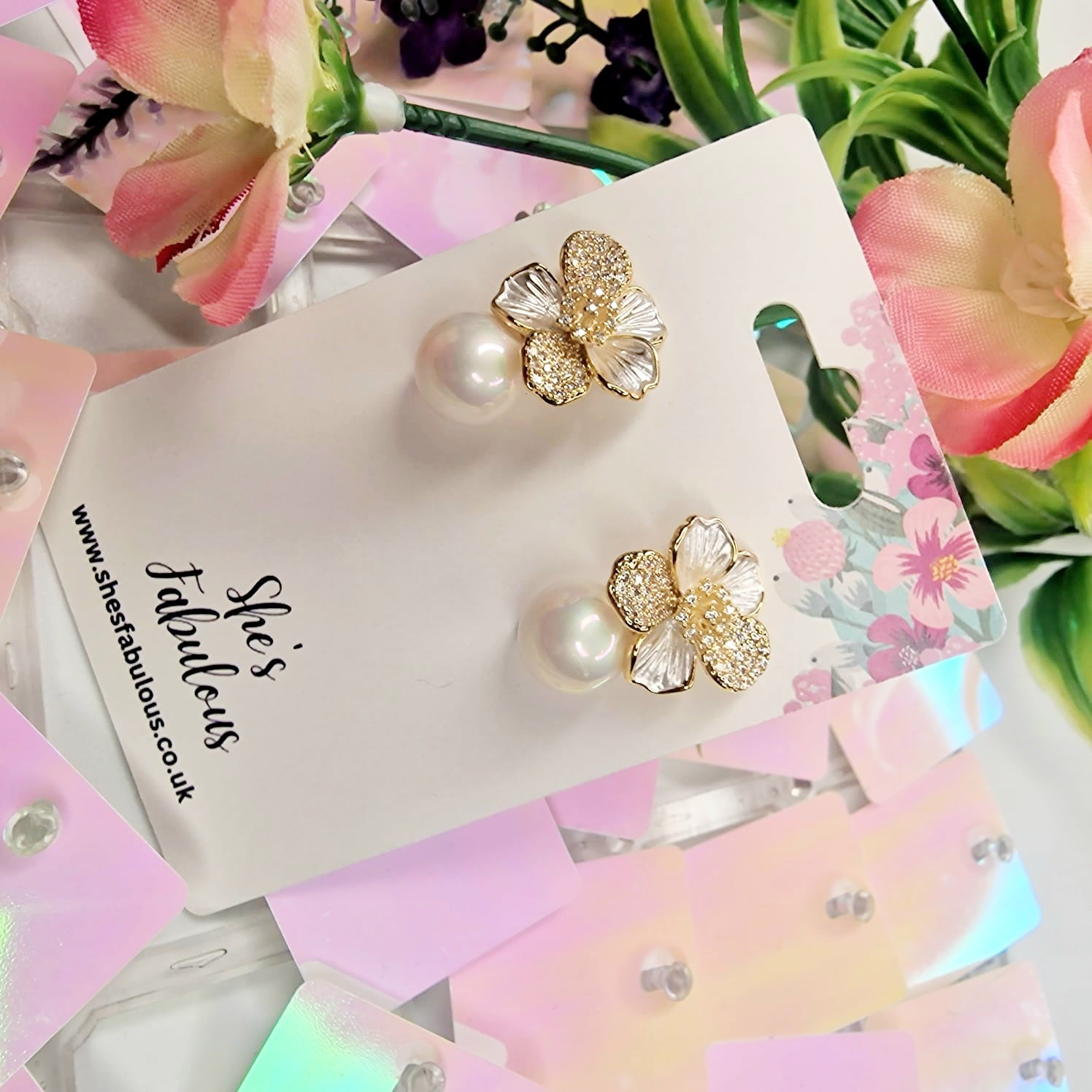 Esti Flower Pearl Earrings