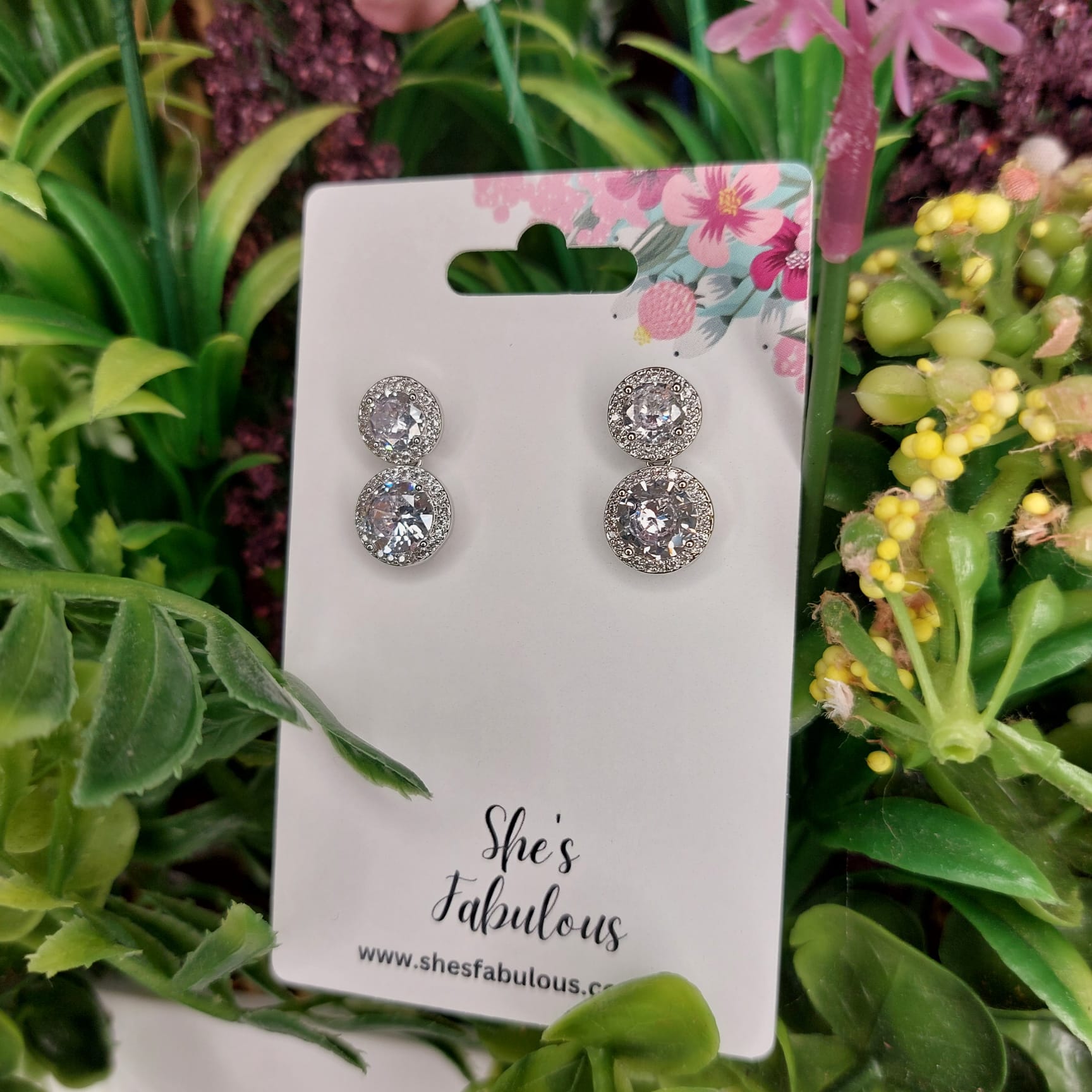 Elitra Round Sparkle Stud Earrings