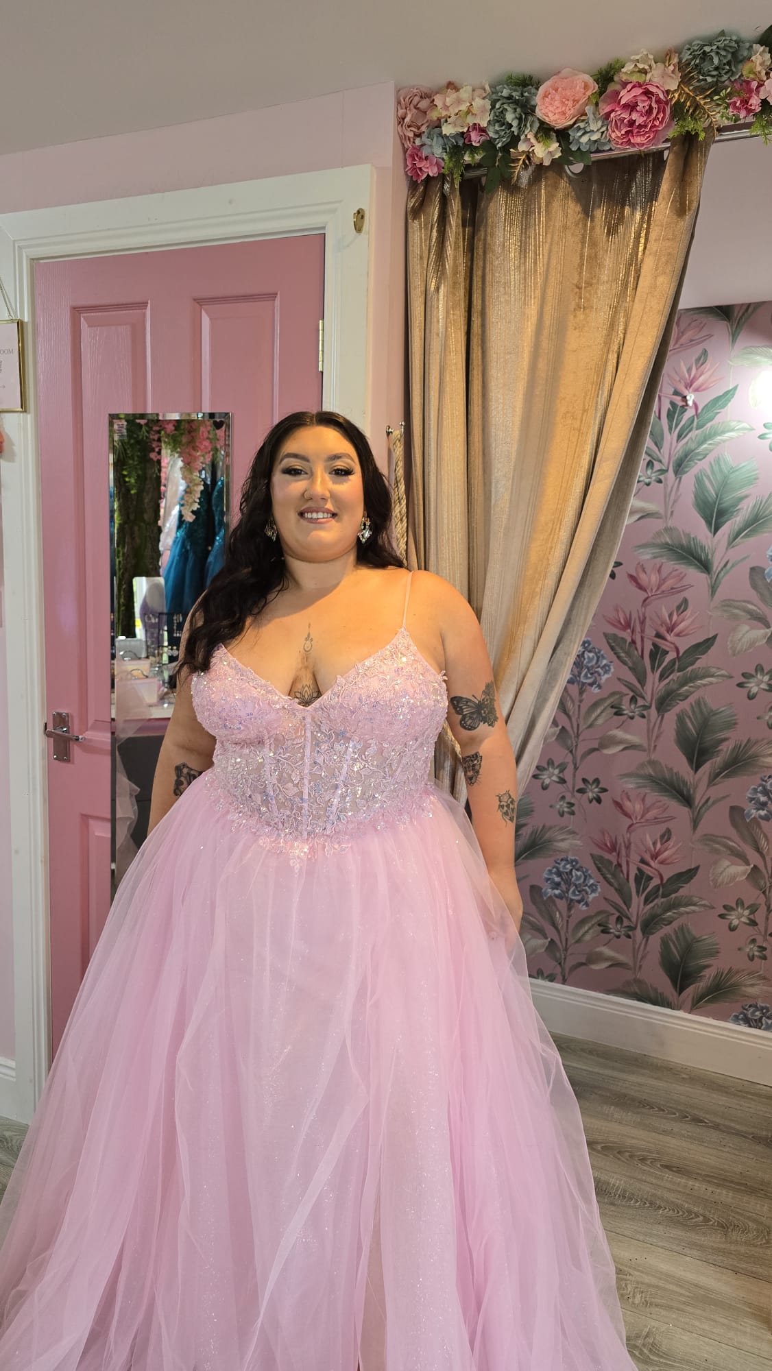 Sophie Pink Sweetheart Neckline Embellished Beaded Corset Bodice Tulle Skirt Ballgown Formal Prom Dress Ball Gown