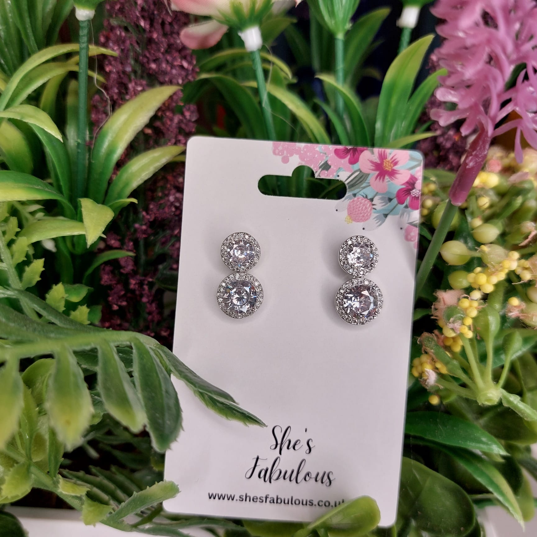 Elitra Round Sparkle Stud Earrings